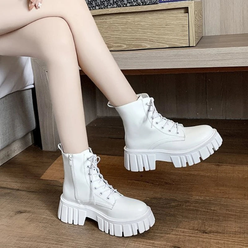 2024 New Women Leather Face Boots Outdoor nonslip walking shoe Fashion comfort soft soled boots casual female shoes Mujer